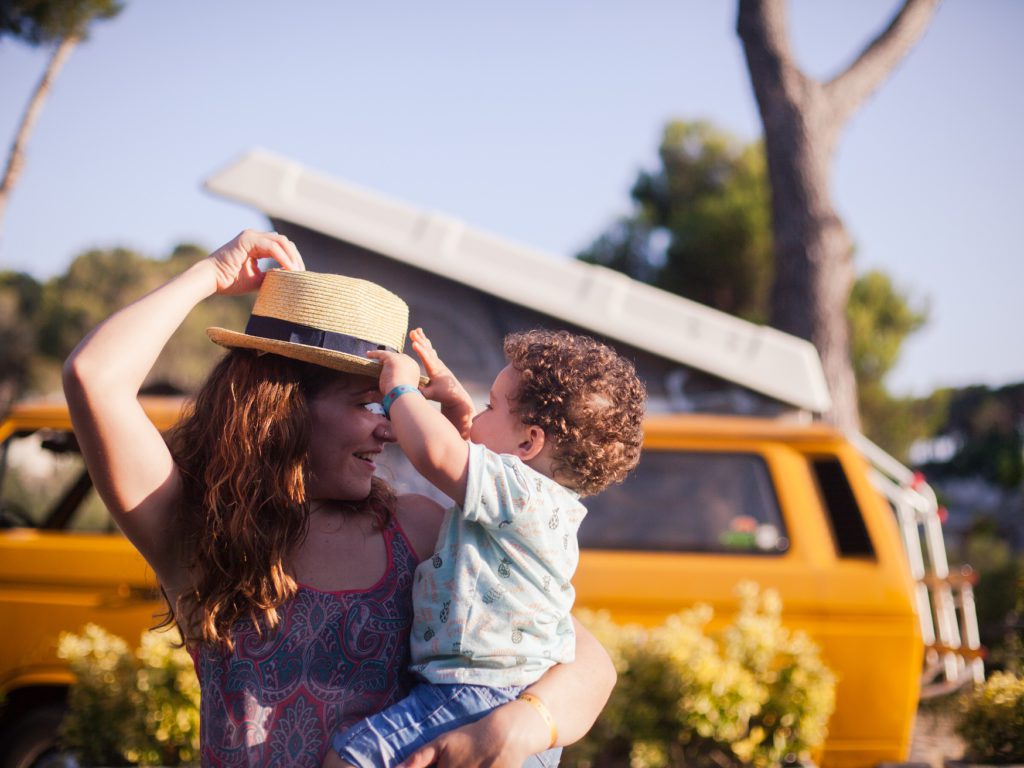 parcela camping. camping para caravanas. camping con tienda. Camping Canyelles